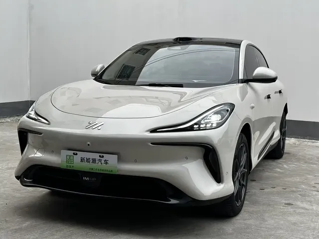 IM Motors IM LS6 2023 Max Standard Edition