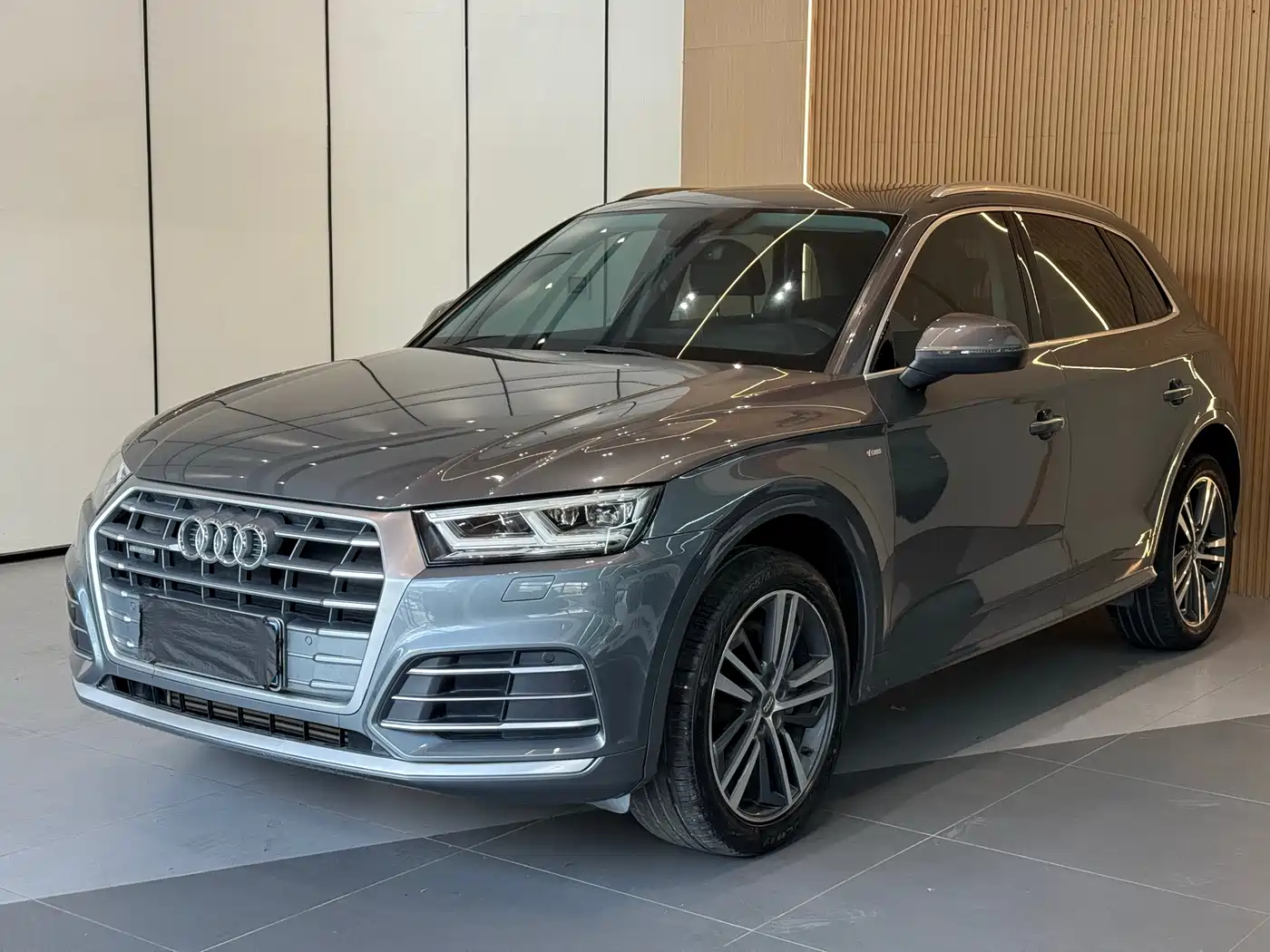 Audi Q5L 2020 40 TFSI Prestige Fashion