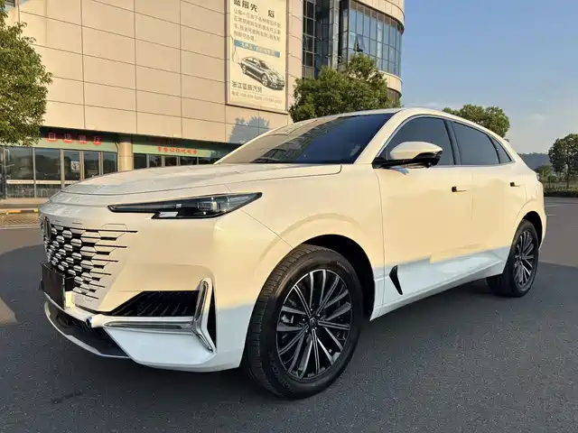 Changan UNI-K 2024 2.0T FWD Comfort