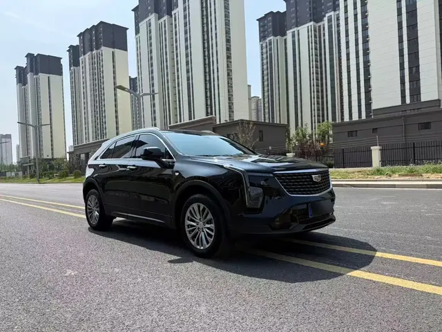 Cadillac XT4 2024 28T 2WD Luxury