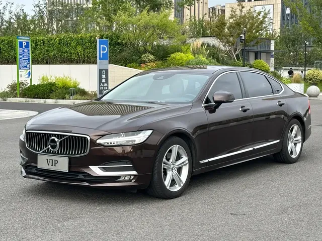 Volvo S90 2019 T5 Momentum