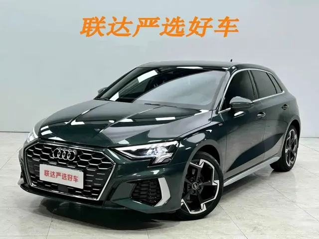 Audi A3 2023 Facelift Sportback 35 TFSI Luxury Sport