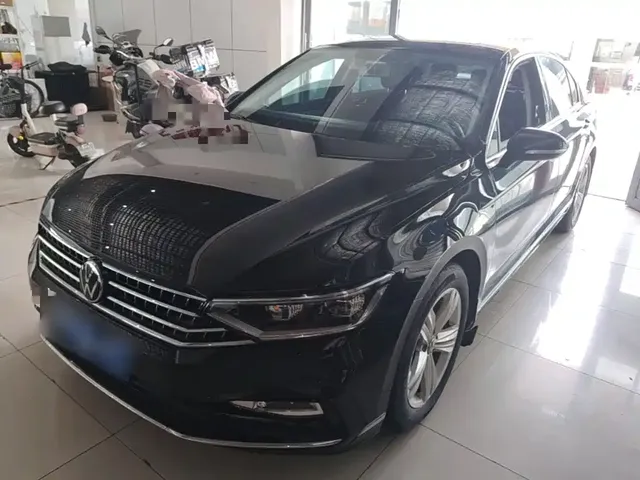 Volkswagen Magotan 2023 2 Million Units Commemorative Edition 280TSI DSG Comfort
