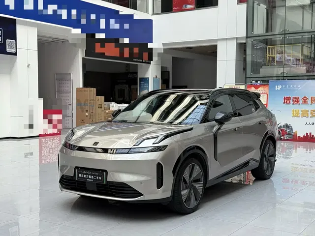 Lynk & Co 08 EM-P 2023 220km 4WD Performance Halo