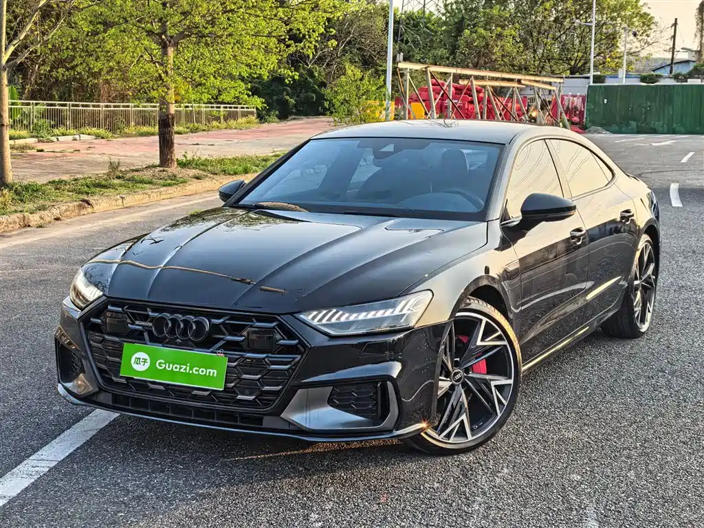 Audi A7L 2024 45 TFSI quattro Black Warrior Edition