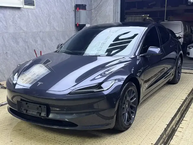 Tesla Model 3 2023 Rear-Wheel Drive