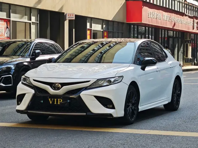 Toyota Camry 2018 2.5S Trend Edition