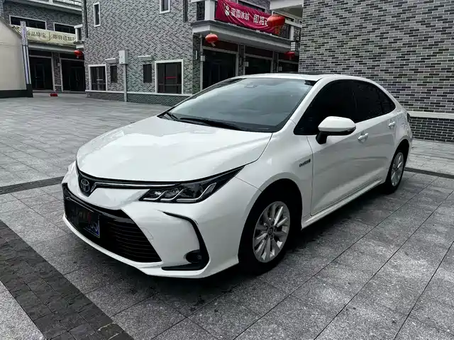 Toyota Corolla 2022 Hybrid 1.8L E-CVT Pioneer Edition