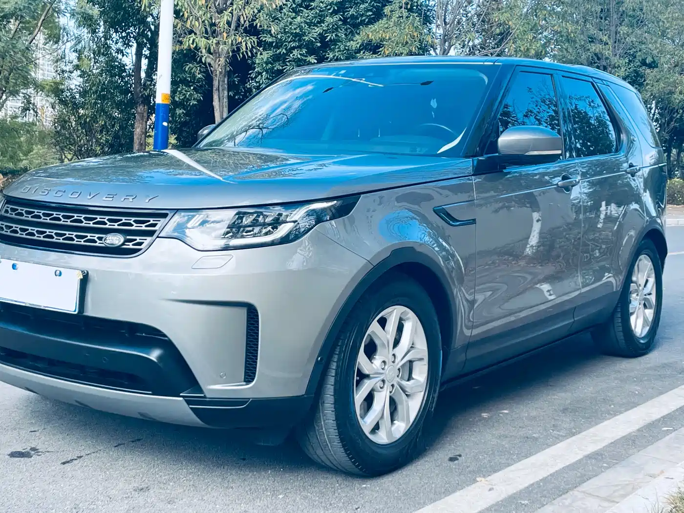 Land Rover Discovery 2020 3.0 SC V6 SE