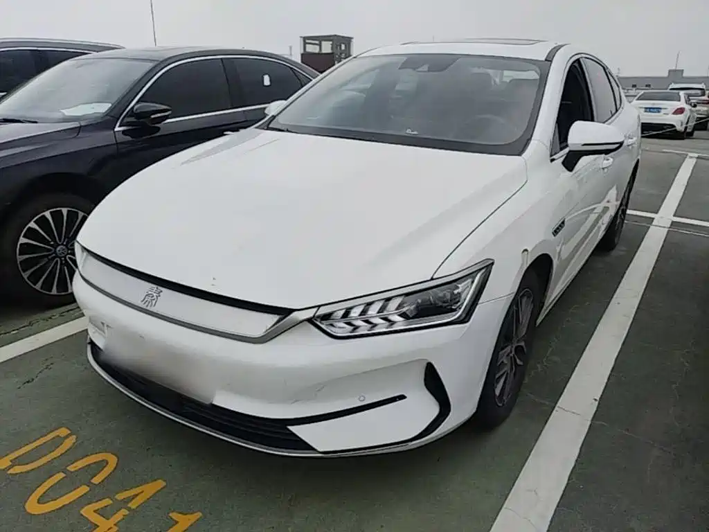 BYD Qin PLUS 2021 EV 500KM Premium Model