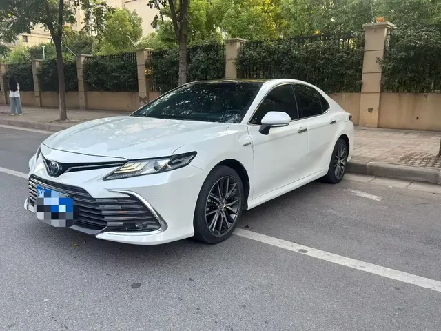 Toyota Camry 2021 Hybrid 2.5HG Luxury Edition