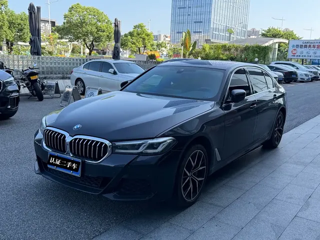BMW 5 Series 2022 Model Third Facelift 530Li Premium M Sport Package