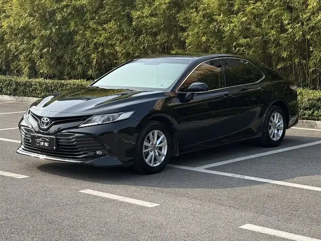 Toyota Camry 2018 2.0E Elite Edition