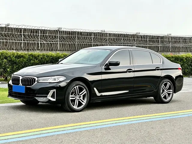 BMW 5 Series 2022 Facelift 530Li Leading Luxury Package