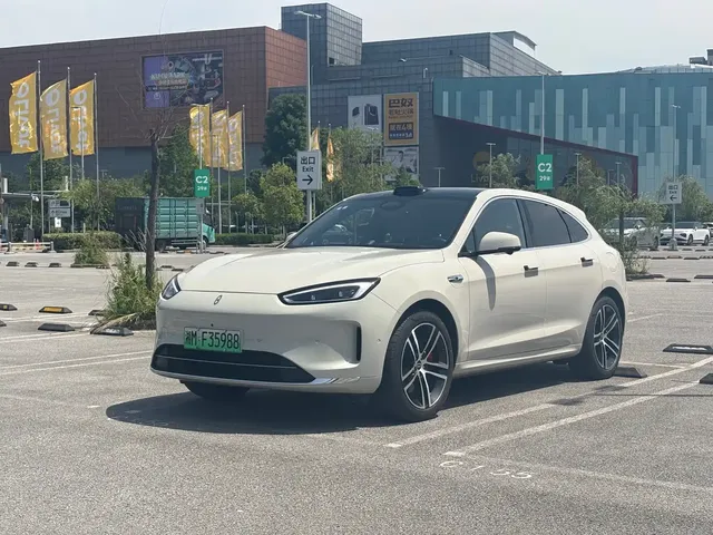 AITO Wenjie AITO M5 2025 Extended Range Ultra AWD