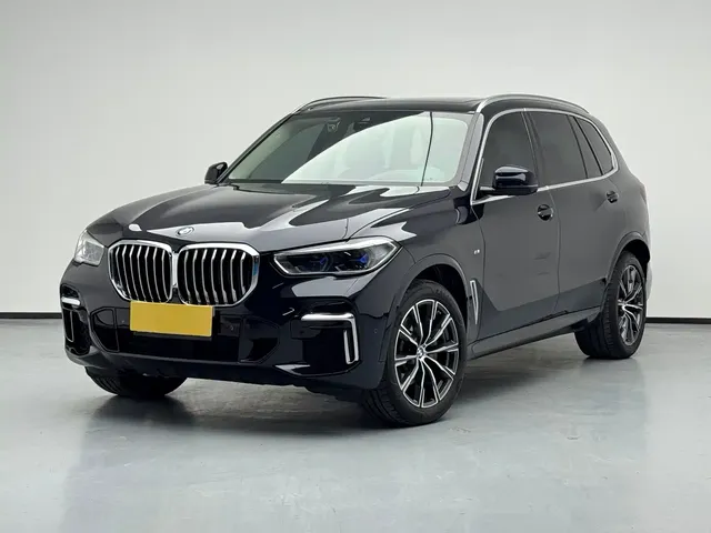 BMW X5 2022 Facelift xDrive 30Li Premium M Sport Package