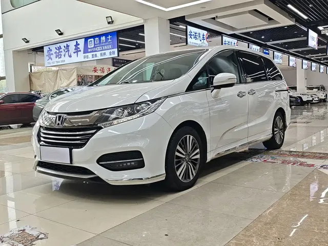 Honda Odyssey 2018 2.4L Luxury Edition