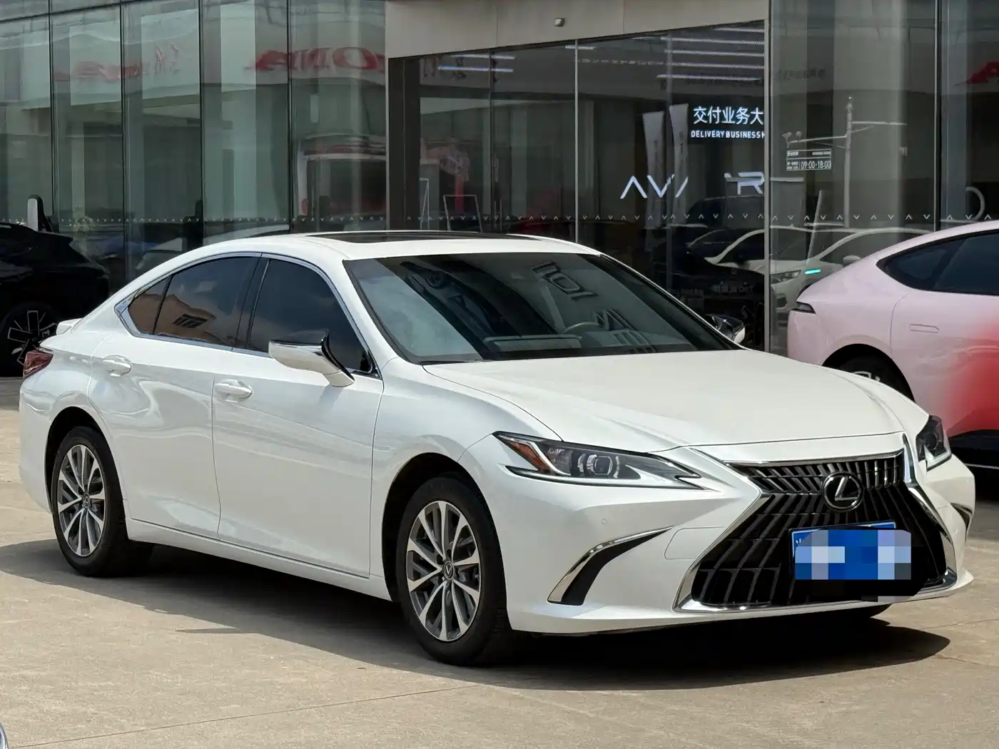 Lexus ES 2022 300h Excellence Edition