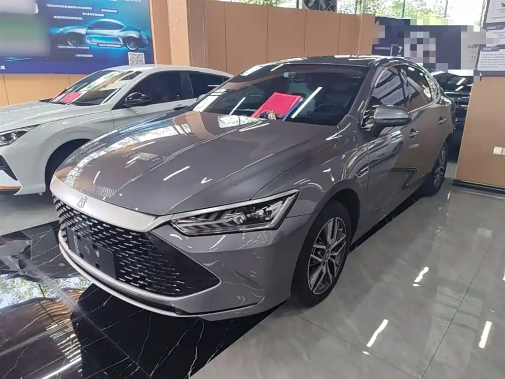BYD Qin PLUS 2023 Champion Edition DM-i 120KM Leading Type