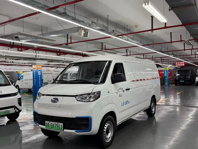 Karry Jiangtun E7 2025 Startup Edition 41.86kWh 6-seater