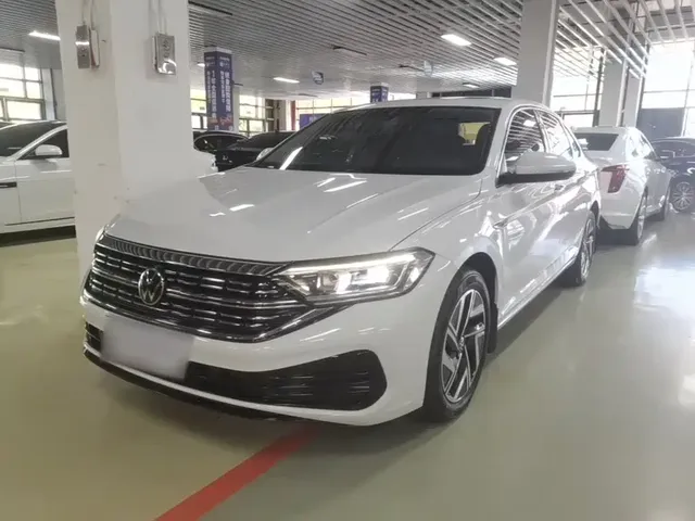 Volkswagen Sagitar 2023 300TSI DSG Surpassing Edition