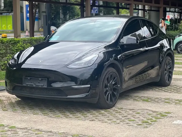 Tesla Model Y 2022 Facelift Long Range All-Wheel Drive Version