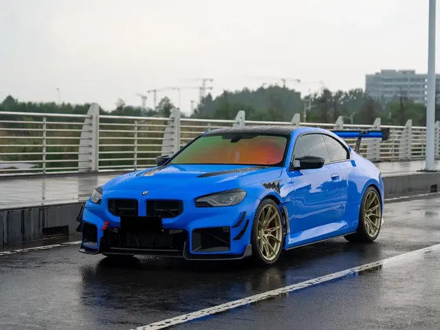 BMW M2 2024 M2