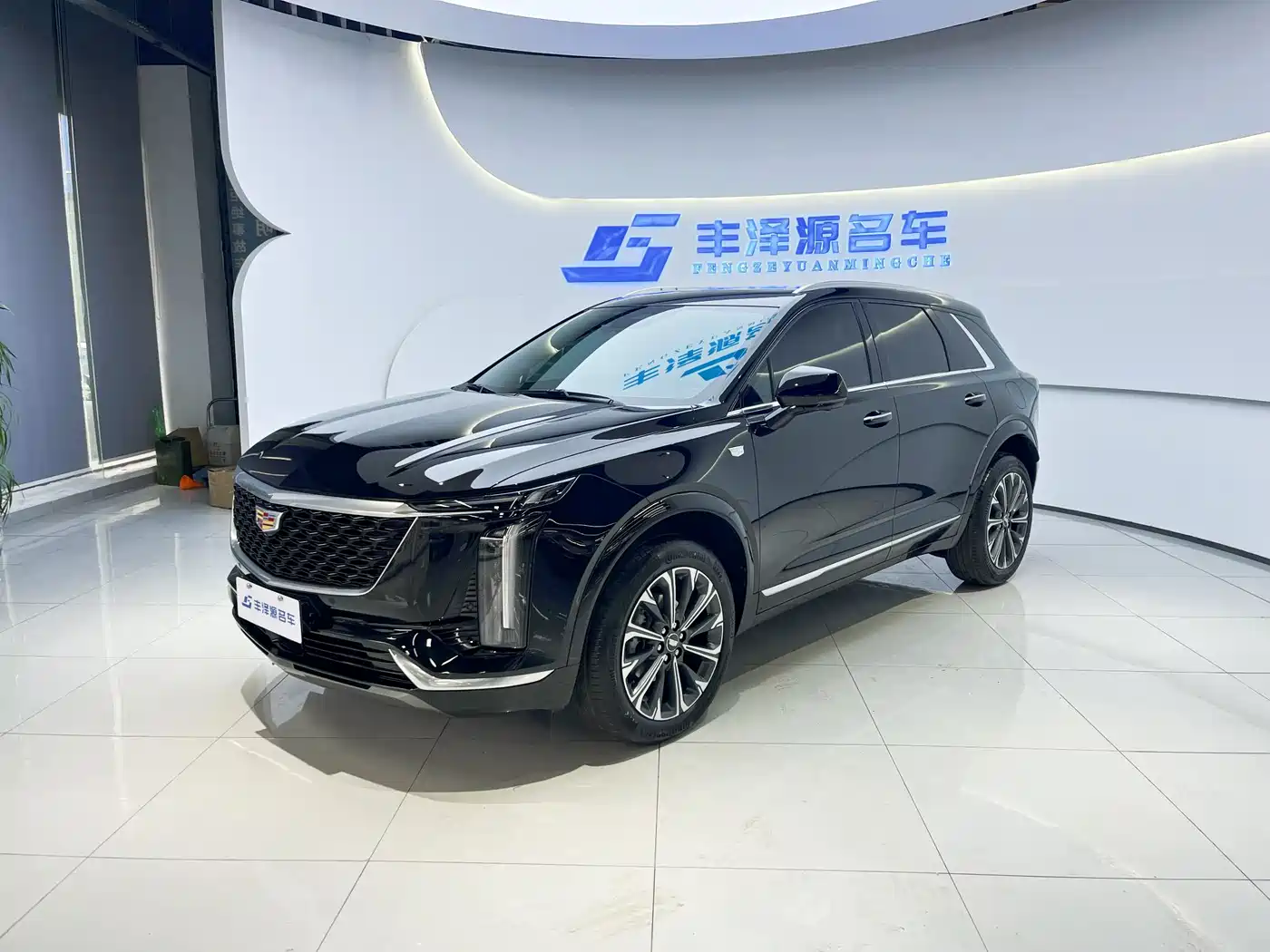 Cadillac XT5 2026 2.0T Metropolitan Edition