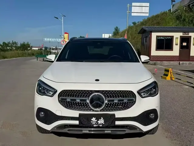 Mercedes-Benz GLA 2023 Facelift GLA 200