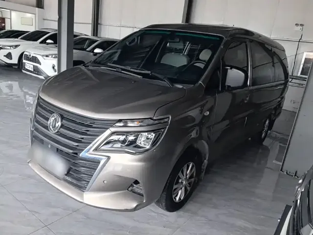 Dongfeng Fengxing Lingzhi 2020 M5L 1.6L Luxury 7-Seater