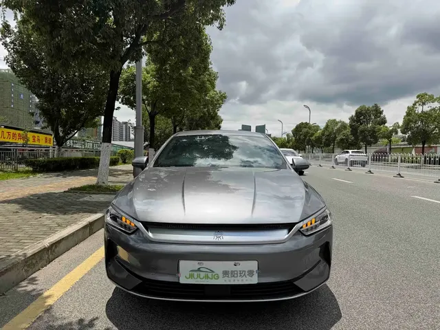 BYD Qin PLUS 2024 Glory Edition EV 420KM Leading
