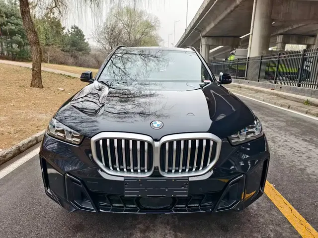 BMW X5 2026 xDrive 40Li M Sport Night Edition Package