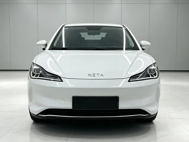 Nezha Auto Nezha V 2022 Standard Range Industry Custom Edition