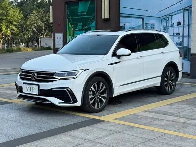Volkswagen Tiguan L 2022 330TSI Auto 2WD R-Line Premium Edition