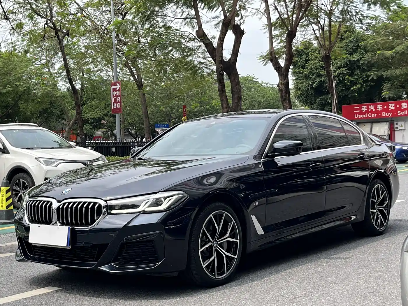 BMW 5 Series 2023 Facelift 530Li Leading M Sport Package