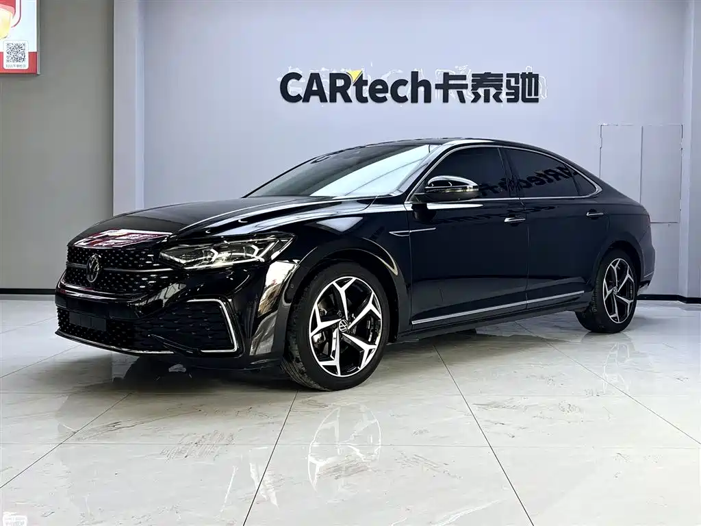 Volkswagen Passat 2022 280TSI Elite Edition
