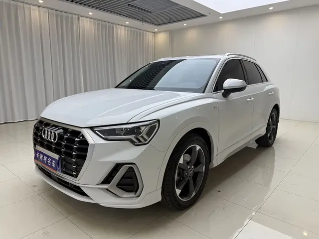Audi Q3 2021 35 TFSI Fashion Sport