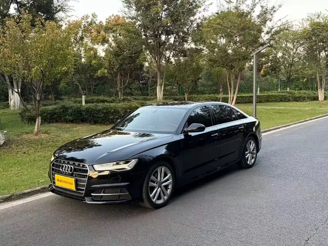 Audi A6L 2018 30th Anniversary 35 TFSI Sport