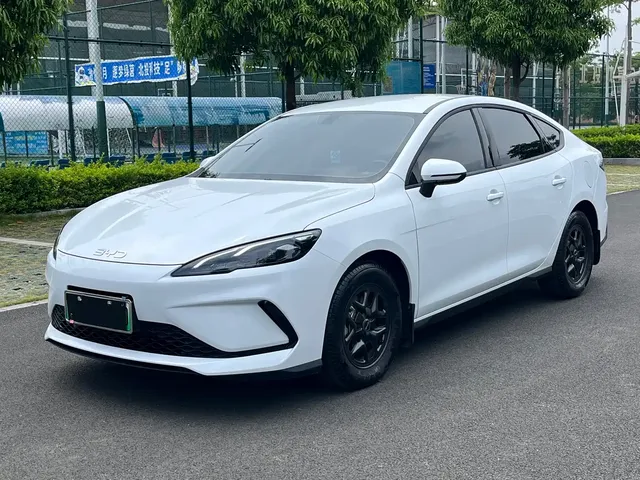 BYD Hai Bao 05 DM-i 2025 DM-i Smart Drive Edition 55KM Luxury