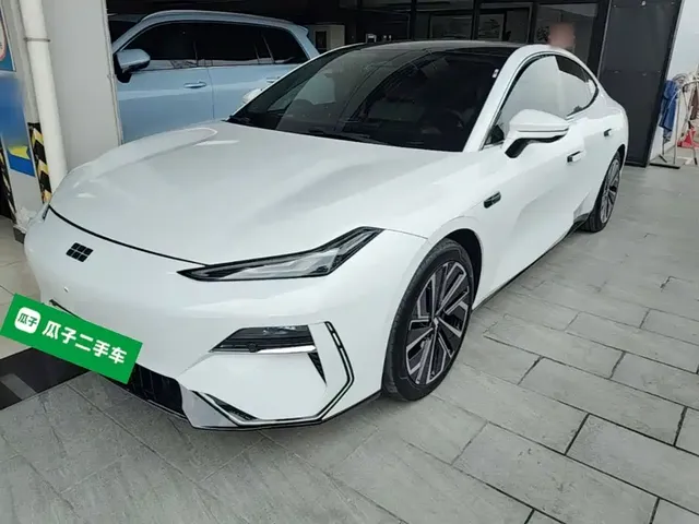 Geely Galaxy E8 2024 665km RWD Starship Voyager Edition