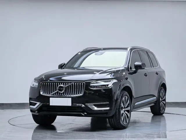 Volvo XC90 2024 B5 Smart Luxury 7-Seater