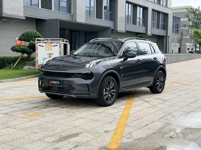 Lynk & Co 01 2024 2.0TD 2WD Global Pro