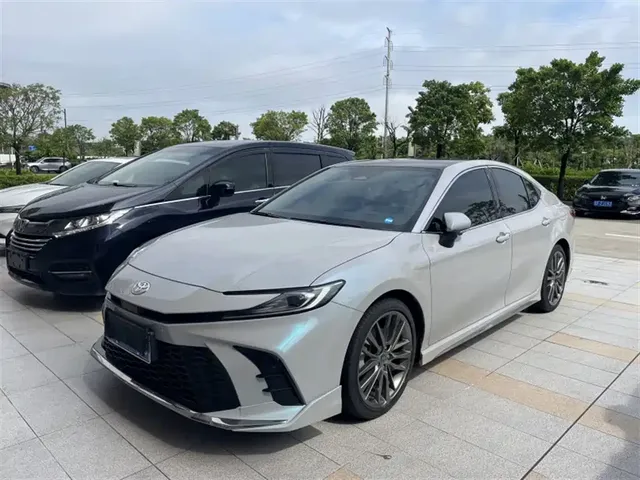 Toyota Camry 2026 Hybrid 2.0HXS Sport Plus Edition