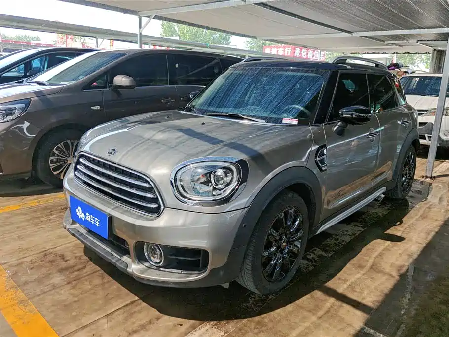 MINI COUNTRYMAN 2019 1.5T COOPER ALL4 Artist Weekend Travel