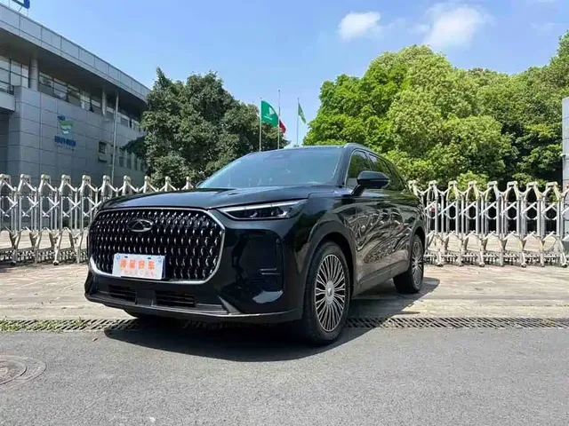 Chery Tiggo 8L 2024 2.0T 2WD Luxury Edition 7-Seater