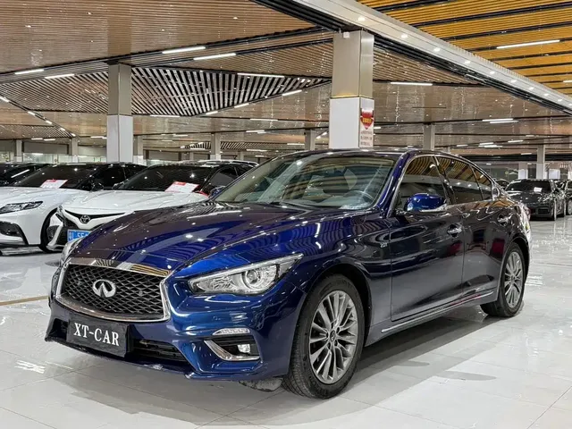 Infiniti Q50L 2018 2.0T Premium Edition (China VI)