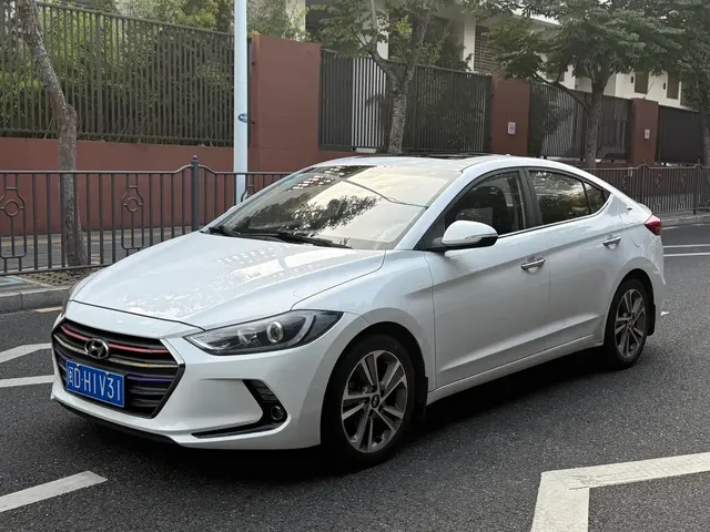 Hyundai Elantra 2016 Model 1.6L Automatic Smart Elite