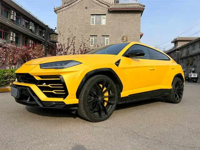 Lamborghini Urus 2021 4.0T V8