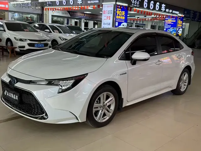 Toyota Levin 2022 Dual Engine 1.8H E-CVT Luxury Edition