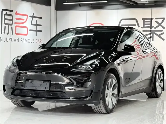 Tesla Model Y 2022 Facelift Rear-Wheel Drive Version